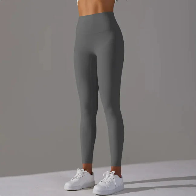 Seamless Nude-Feel Yoga Leggings – Ultra-Soft Second Skin Fit for Gym, Cycling & Everyday Wear