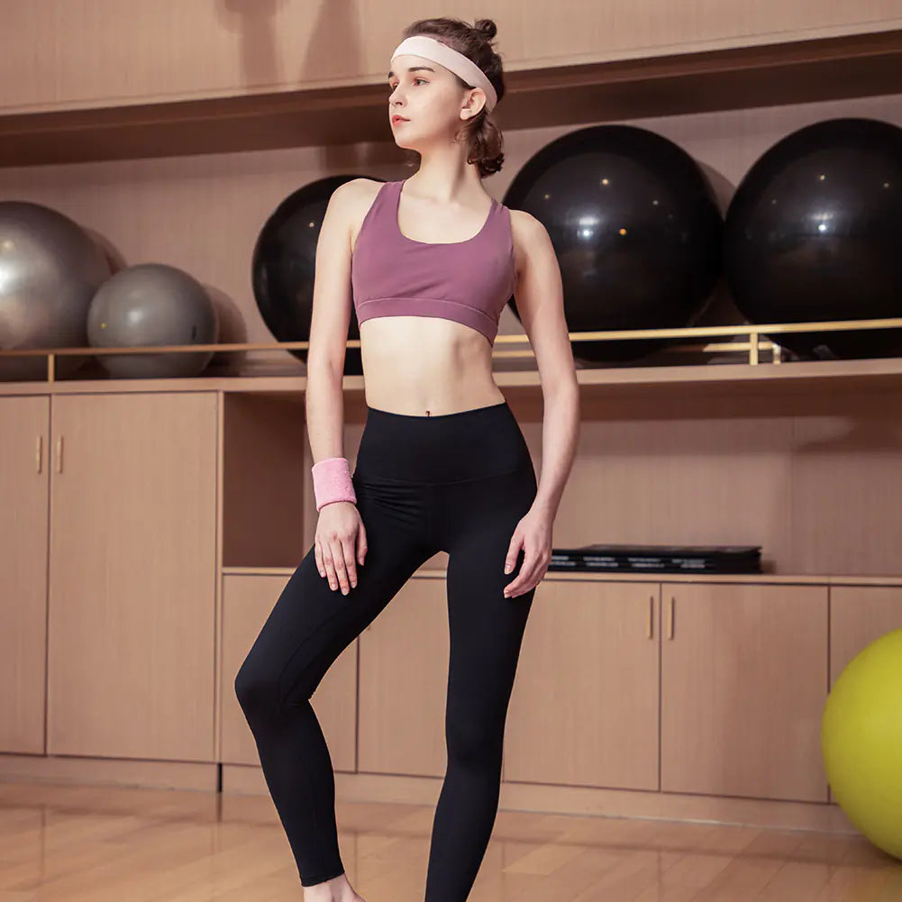 Two-Piece Yoga Set – Sculpting Support, Everyday Style  Upgrade