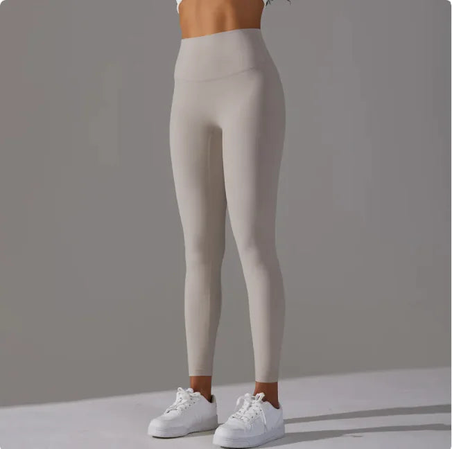 Seamless Nude-Feel Yoga Leggings – Ultra-Soft Second Skin Fit for Gym, Cycling & Everyday Wear