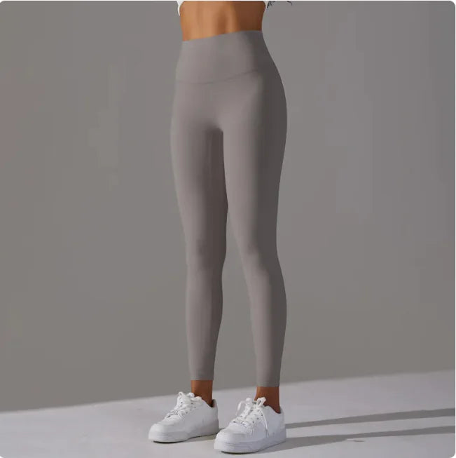 Seamless Nude-Feel Yoga Leggings – Ultra-Soft Second Skin Fit for Gym, Cycling & Everyday Wear