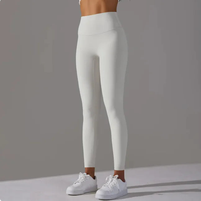 Seamless Nude-Feel Yoga Leggings – Ultra-Soft Second Skin Fit for Gym, Cycling & Everyday Wear