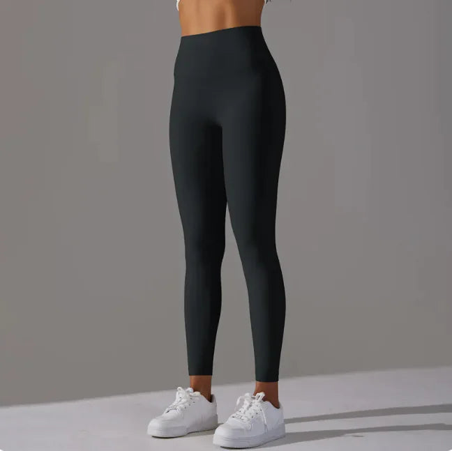 Seamless Nude-Feel Yoga Leggings – Ultra-Soft Second Skin Fit for Gym, Cycling & Everyday Wear